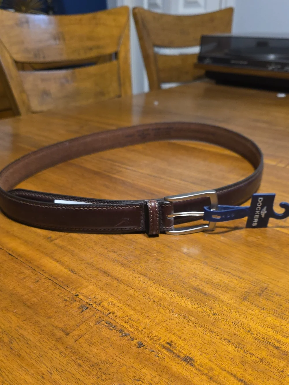 Dockers Nwt Sz 50 Brown Leather Belt with Silver Buckle